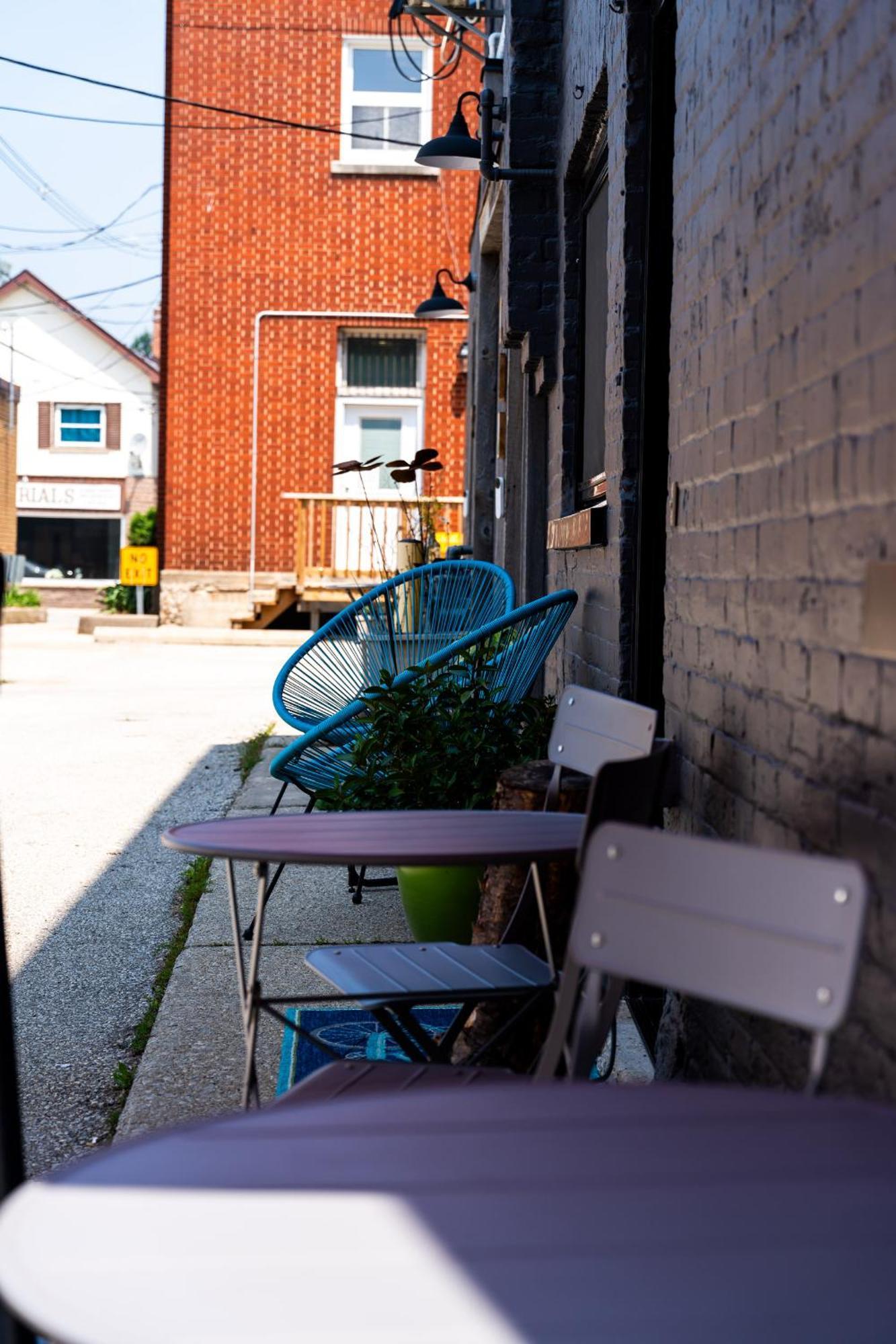 "Bike" At Hills Meaford, Pet Friendly, Ground Floor Suite エクステリア 写真