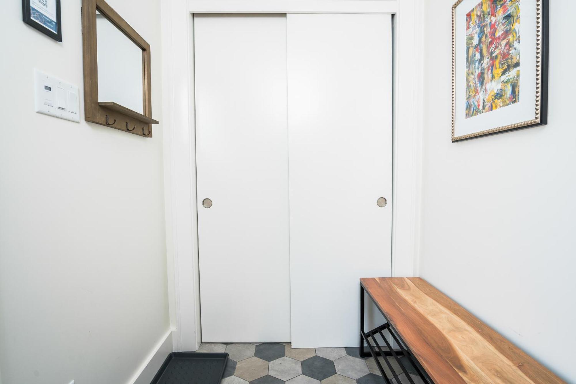 "Bike" At Hills Meaford, Pet Friendly, Ground Floor Suite エクステリア 写真
